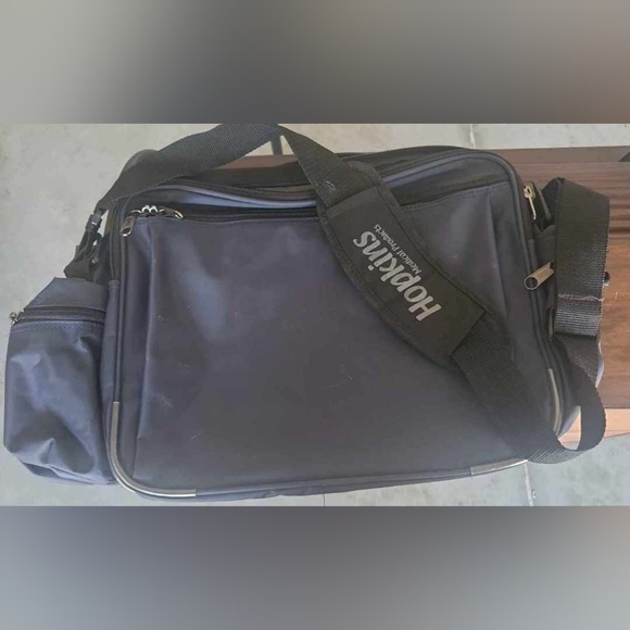 Hopkins RN Nurse Bag (Used and in good condition) - Picture 8 of 9